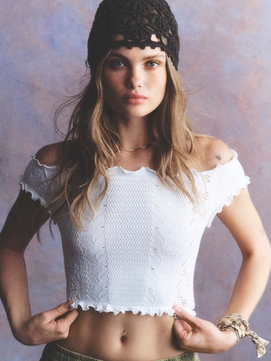 Intimately By Free People Tops - So Soft Frill Micro Seamless Micro Crop Top in Clean Ivory, NWT, size L/XL